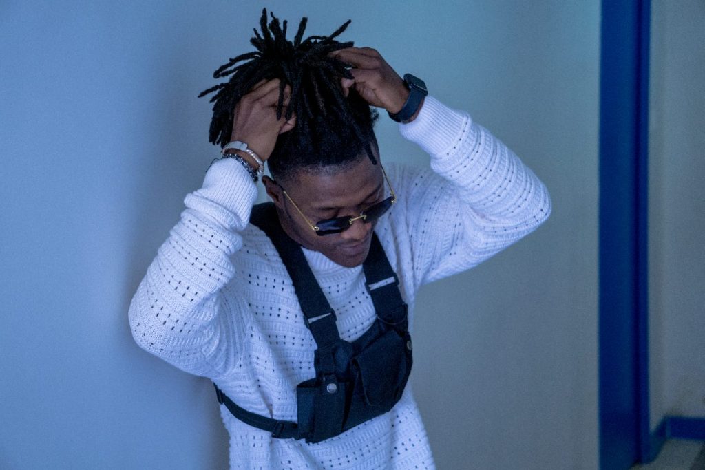 Guinee: à la rencontre de l’artiste SOUNDJATA, une étoile montante dans le monde de la musique